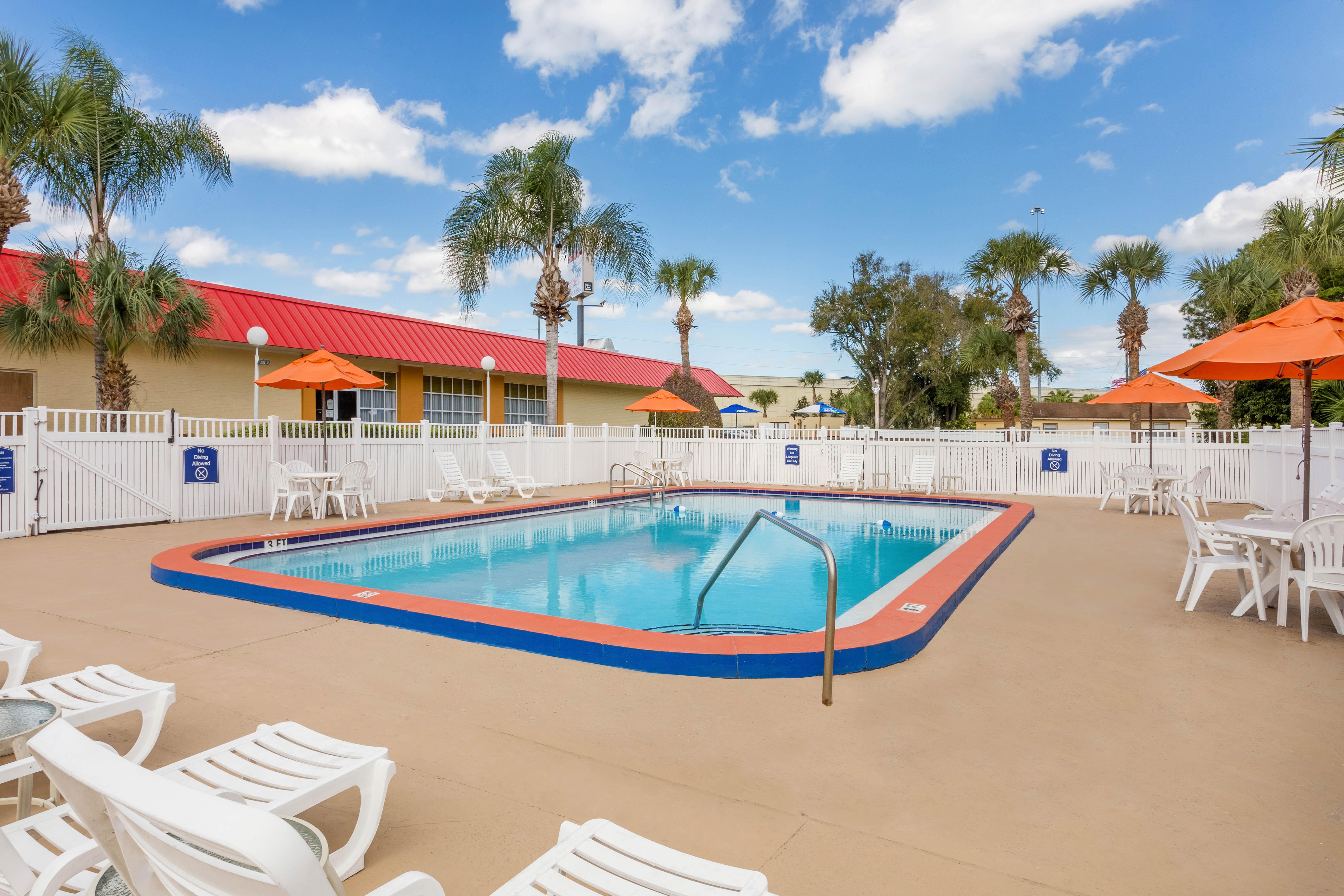 Howard Johnson By Wyndham Lakeland Εξωτερικό φωτογραφία